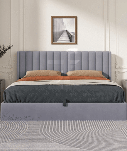 Daizia Platform Bed
